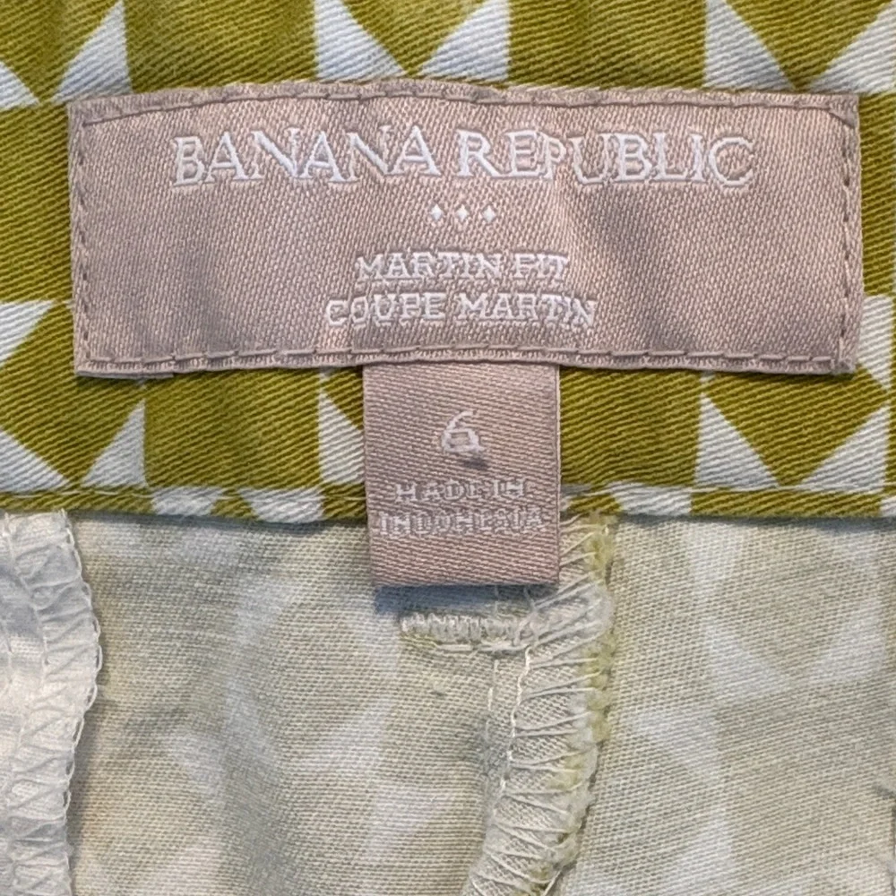 Banana Republic Retro Green Patterned Women's Shorts - Picture 8 of 10